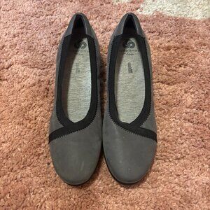 Clarks Cloudsteppers Shoes Women's 9M Dash Gray Slip On Caddell Dash Wedge Pump